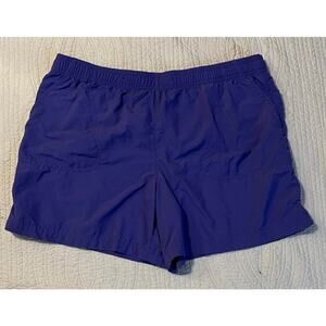 Columbia women’s shorts
Purple 
Size large